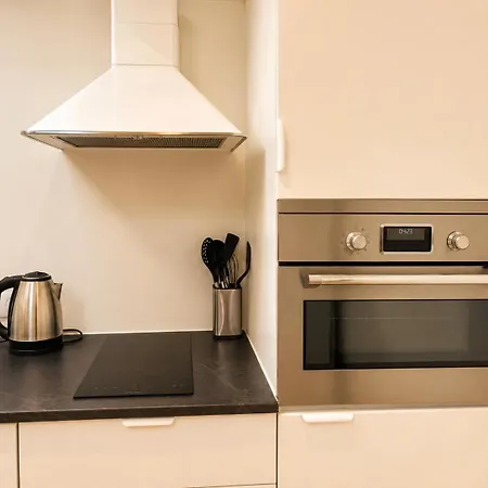 Apartment L'essentiel Climatise 2prs-central *